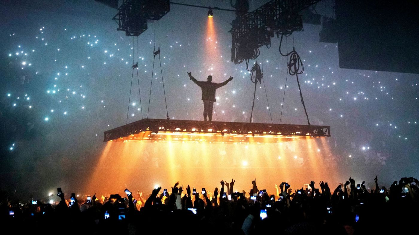 How Kanye West Changed The Art Of Live Stage Shows |